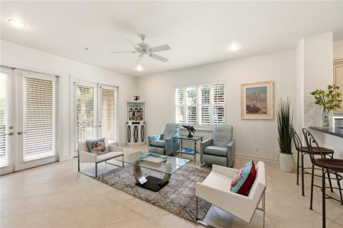 Condo in Naples, Florida, 3 bedrooms  № 2218189 - photo 16