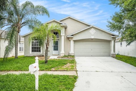House in Riverview, Florida 3 bedrooms, 133.41 sq.m. № 1827638 - photo 1
