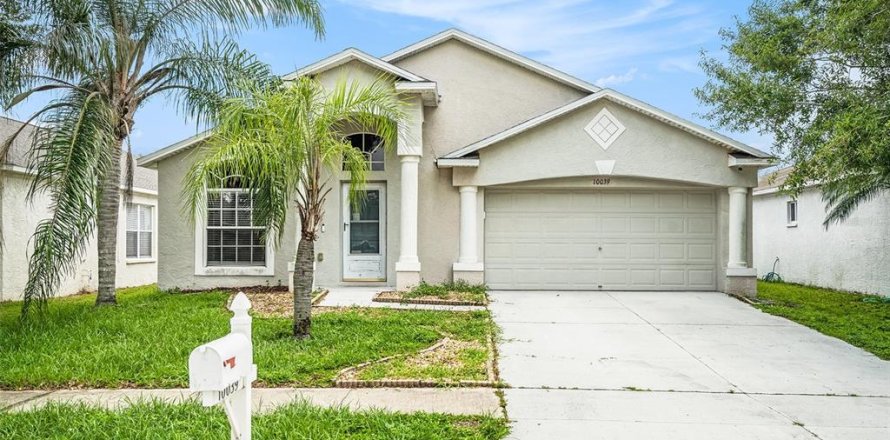 House in Riverview, Florida 3 bedrooms, 133.41 sq.m. № 1827638