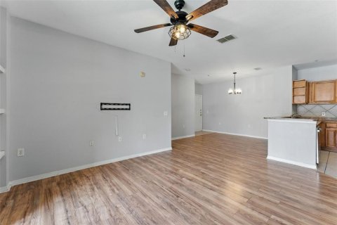 Apartamento en alquiler en Orlando, Florida, 3 dormitorios, 119.38 m2 № 1915929 - foto 9