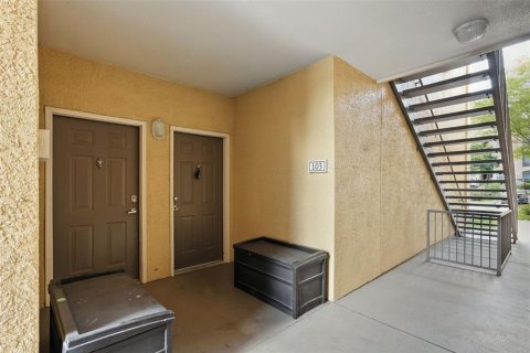 Apartamento en alquiler en Orlando, Florida, 3 dormitorios, 119.38 m2 № 1915929 - foto 23