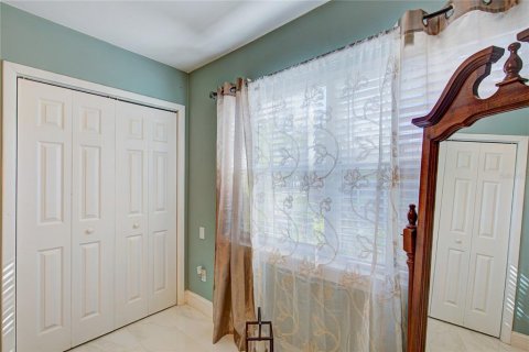 House in Clearwater, Florida 4 bedrooms, 147.25 sq.m. № 1560088 - photo 18