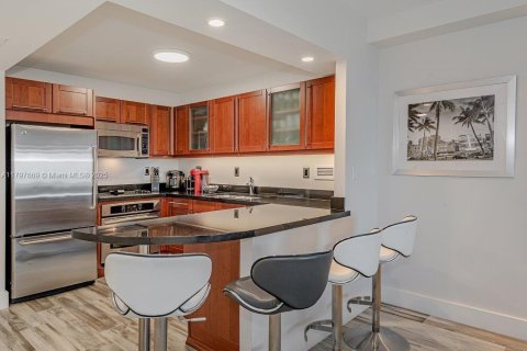 Copropriété à vendre à Miami Beach, Floride: 70.61 m2 № 2193963 - photo 23