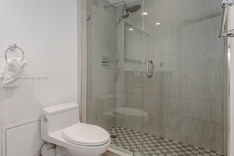 Copropriété à vendre à Miami Beach, Floride: 70.61 m2 № 2193963 - photo 28