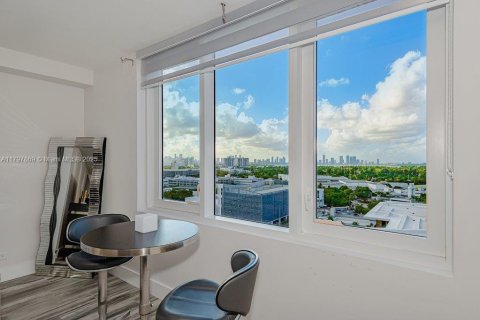 Copropriété à vendre à Miami Beach, Floride: 70.61 m2 № 2193963 - photo 16