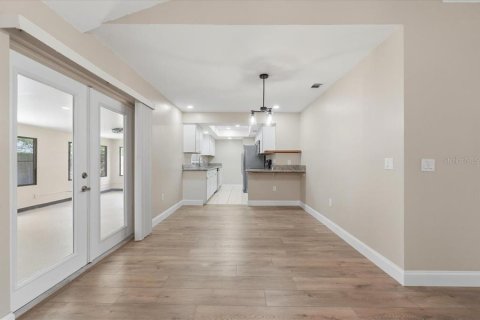 Villa ou maison à vendre à Lakeland, Floride: 3 chambres, 132.29 m2 № 2148399 - photo 10