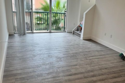 Condominio en alquiler en Fort Lauderdale, Florida, 1 dormitorio, 81.57 m2 № 1890575 - foto 15