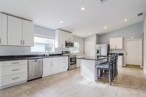 Casa en venta en Palm City, Florida, 3 dormitorios, 166.85 m2 № 2385353 - foto 10