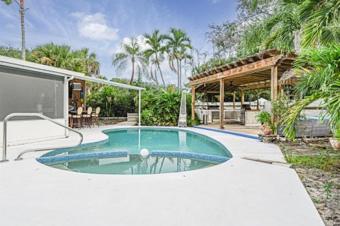 Casa en venta en Palm City, Florida, 3 dormitorios, 166.85 m2 № 2385353 - foto 2