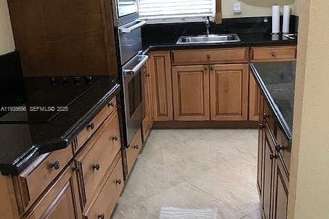 Condominio en venta en Sunrise, Florida, 2 dormitorios, 78.97 m2 № 1993900 - foto 7