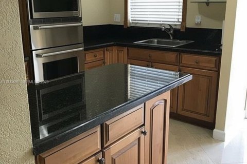 Condominio en venta en Sunrise, Florida, 2 dormitorios, 78.97 m2 № 1993900 - foto 6