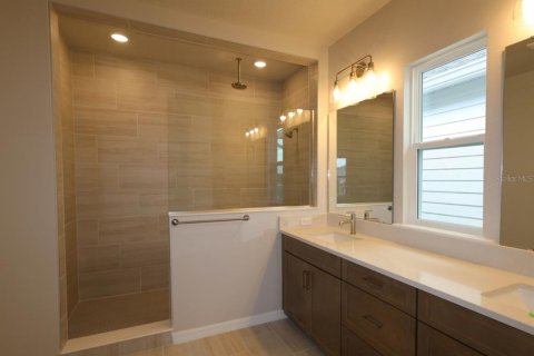 Casa en venta en Orlando, Florida, 4 dormitorios, 219.71 m2 № 2203407 - foto 14