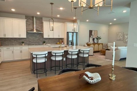Casa en venta en Orlando, Florida, 4 dormitorios, 219.71 m2 № 2203407 - foto 7