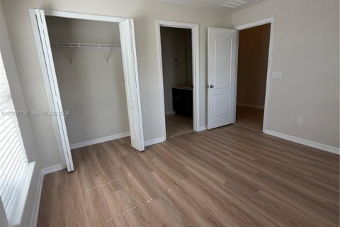 Villa ou maison à vendre à Orlando, Floride: 4 chambres, 188.96 m2 № 2427818 - photo 28