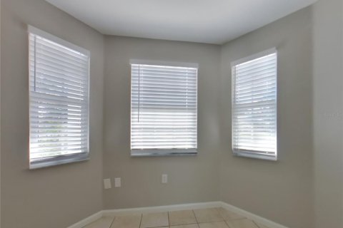 House in Sarasota, Florida 4 bedrooms, 217.21 sq.m. № 2111930 - photo 15