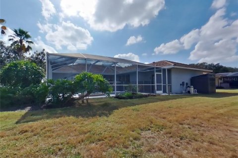 House in Sarasota, Florida 4 bedrooms, 217.21 sq.m. № 2111930 - photo 16