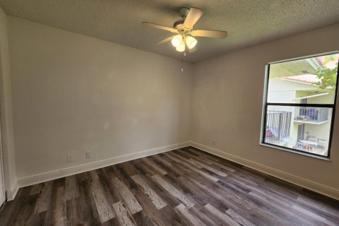 Copropriété à louer à West Palm Beach, Floride: 3 chambres, 102.19 m2 № 2398084 - photo 18