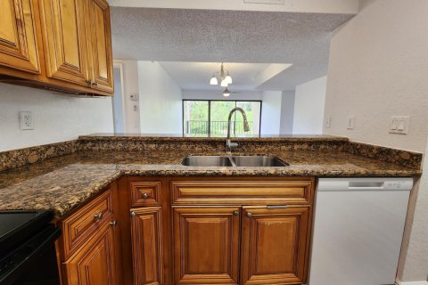 Copropriété à louer à West Palm Beach, Floride: 3 chambres, 102.19 m2 № 2398084 - photo 6