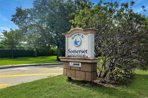 Купить кондоминиум в Лодердейл-Лейкс, Флорида 1 спальня, 69.49м2, № 2048564 - фото 16