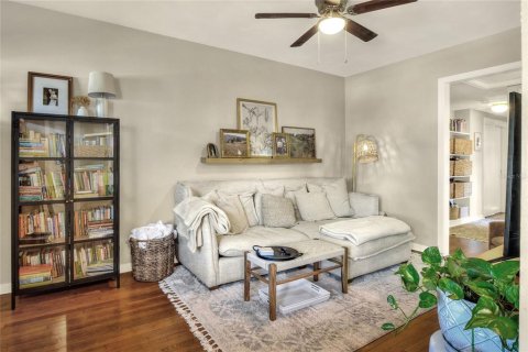 Apartment in Lakeland, Florida 2 bedrooms, 74.32 sq.m. № 2379331 - photo 8