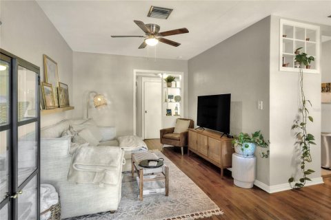 Apartment in Lakeland, Florida 2 bedrooms, 74.32 sq.m. № 2379331 - photo 6