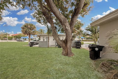 Villa ou maison à louer à Lake Worth, Floride: 1 chambre, 37.9 m2 № 1836331 - photo 17