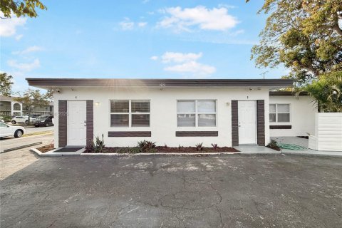 Villa ou maison à louer à Lake Worth, Floride: 1 chambre, 37.9 m2 № 1836331 - photo 15