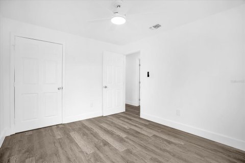 Casa en alquiler en Winter Haven, Florida, 3 dormitorios, 104.05 m2 № 2148715 - foto 13