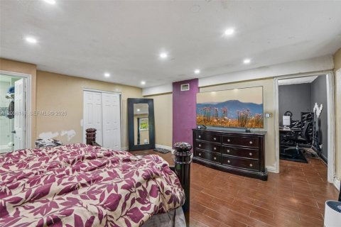 Casa en venta en Miami Gardens, Florida, 3 dormitorios, 159.61 m2 № 2394969 - foto 28