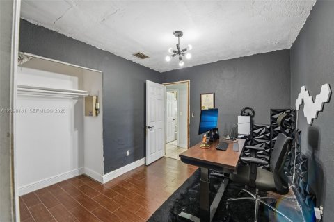 Casa en venta en Miami Gardens, Florida, 3 dormitorios, 159.61 m2 № 2394969 - foto 26