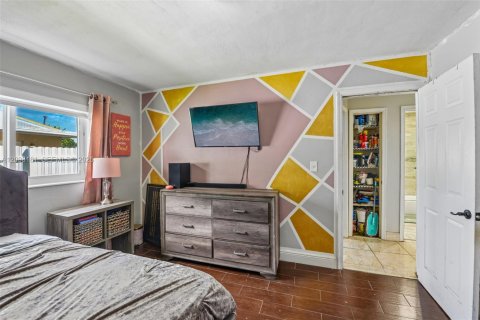 Casa en venta en Miami Gardens, Florida, 3 dormitorios, 159.61 m2 № 2394969 - foto 24