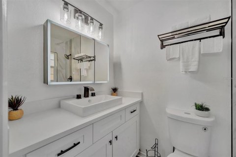 Casa en alquiler en Apollo Beach, Florida, 3 dormitorios, 151.71 m2 № 2277298 - foto 28