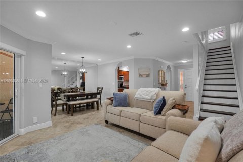 Touwnhouse à vendre à Coral Springs, Floride: 3 chambres, 136.75 m2 № 2402625 - photo 9