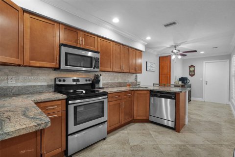 Touwnhouse à vendre à Coral Springs, Floride: 3 chambres, 136.75 m2 № 2402625 - photo 17