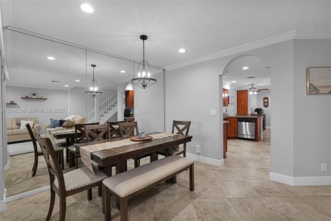 Touwnhouse à vendre à Coral Springs, Floride: 3 chambres, 136.75 m2 № 2402625 - photo 14