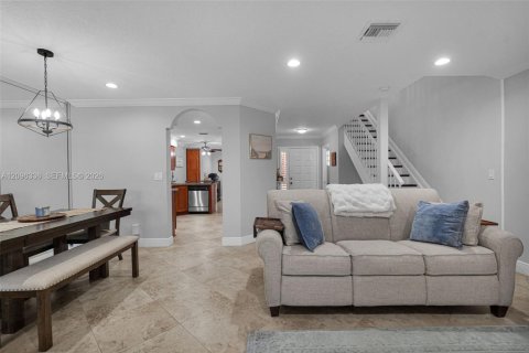 Touwnhouse à vendre à Coral Springs, Floride: 3 chambres, 136.75 m2 № 2402625 - photo 10