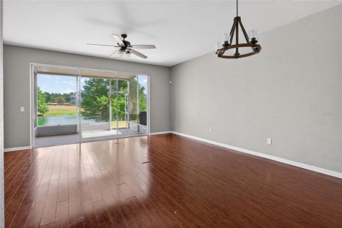 Touwnhouse à vendre à Ocala, Floride: 3 chambres, 147.16 m2 № 2205085 - photo 7