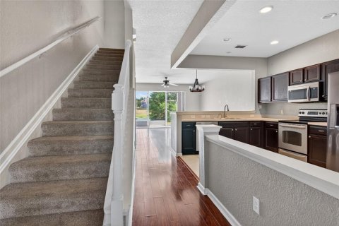Touwnhouse à vendre à Ocala, Floride: 3 chambres, 147.16 m2 № 2205085 - photo 3