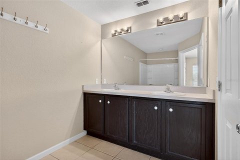 Touwnhouse à vendre à Ocala, Floride: 3 chambres, 147.16 m2 № 2205085 - photo 13