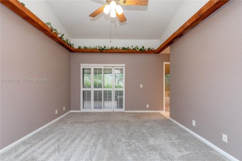 Adosado en alquiler en Plantation, Florida, 3 dormitorios, 142.7 m2 № 2011786 - foto 24