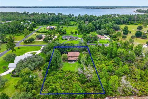 House in Tavares, Florida 4 bedrooms, 347.83 sq.m. № 2279914 - photo 5