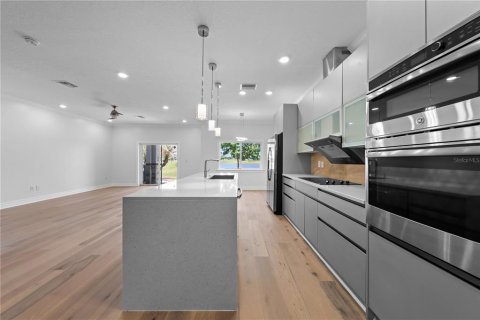 Adosado en venta en Davenport, Florida, 3 dormitorios, 211.91 m2 № 2198646 - foto 16
