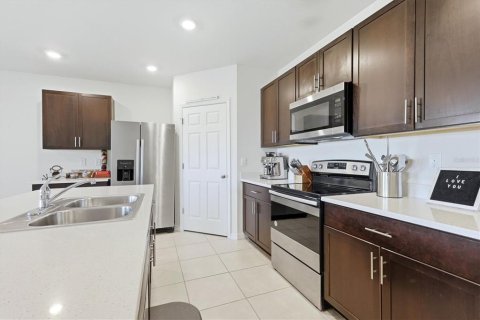 Villa ou maison à vendre à Punta Gorda, Floride: 4 chambres, 171.5 m2 № 2204281 - photo 12