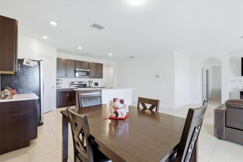 Villa ou maison à vendre à Punta Gorda, Floride: 4 chambres, 171.5 m2 № 2204281 - photo 7
