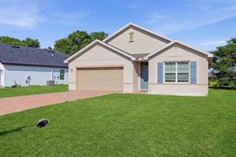 Villa ou maison à vendre à Punta Gorda, Floride: 4 chambres, 171.5 m2 № 2204281 - photo 2