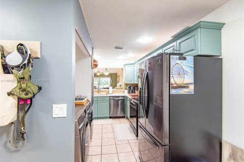 Adosado en venta en Davie, Florida, 3 dormitorios, 143.81 m2 № 1887705 - foto 8