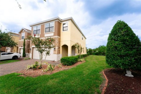 Townhouse in Orlando, Florida 4 bedrooms, 177.16 sq.m. № 2363920