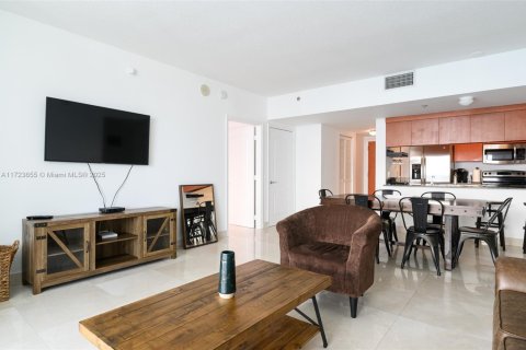 Copropriété à vendre à Miami, Floride: 2 chambres, 115.66 m2 № 1985220 - photo 22