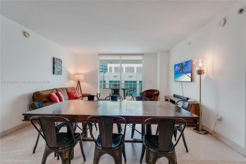 Copropriété à vendre à Miami, Floride: 2 chambres, 115.66 m2 № 1985220 - photo 12