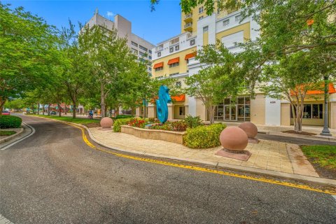 Copropriété à vendre à Clearwater, Floride: 2 chambres, 143.16 m2 № 2103329 - photo 3